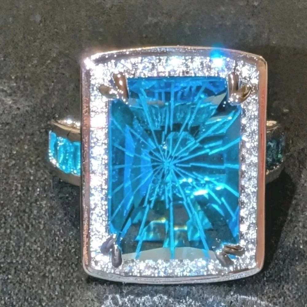 12 TCW Swiss Blue topaz & White Sapphire Luxurious 925 Silver Statement Ring Sz9